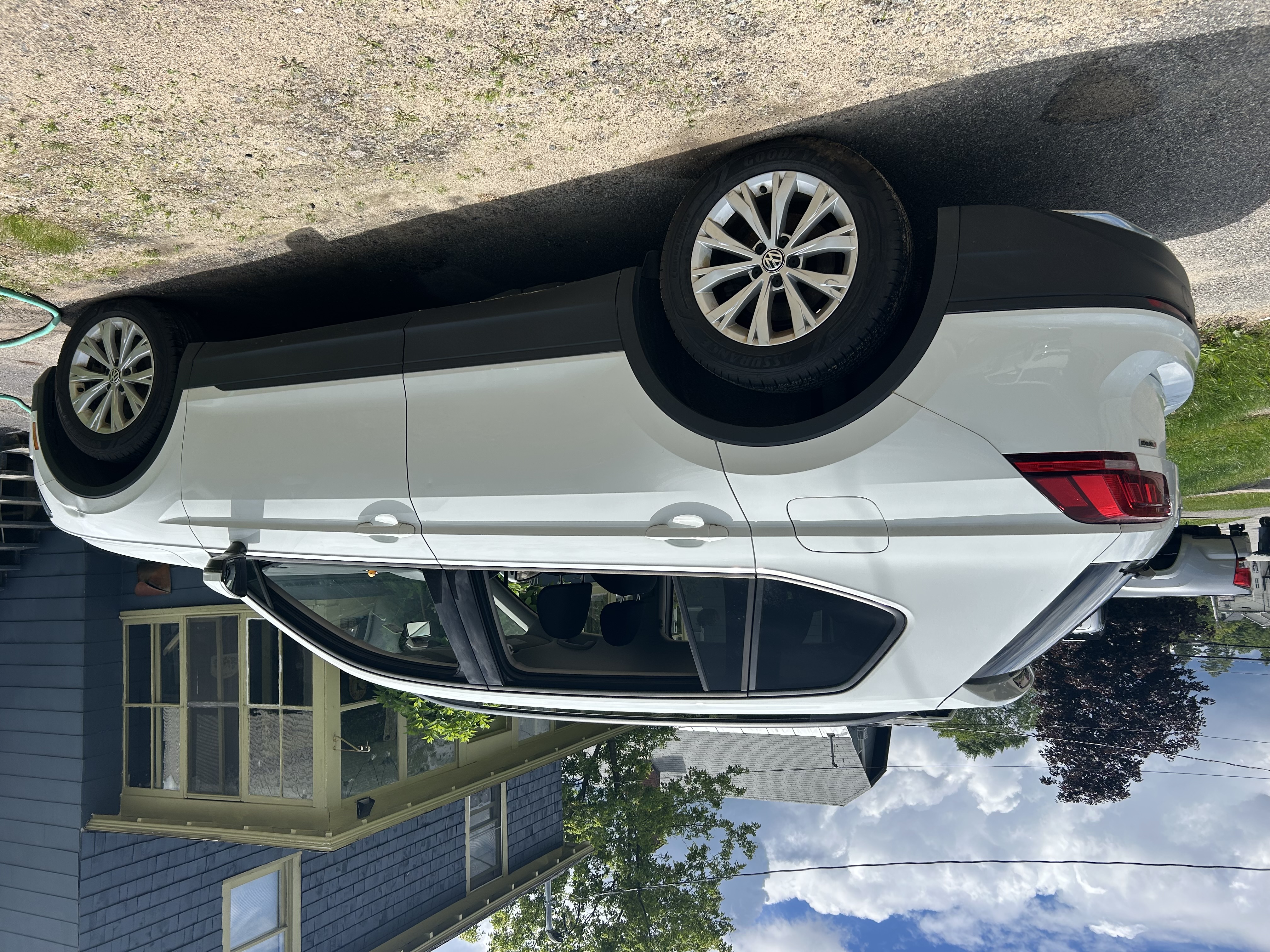 Used 2020 Volkswagen Tiguan S AWD/4WD image 4