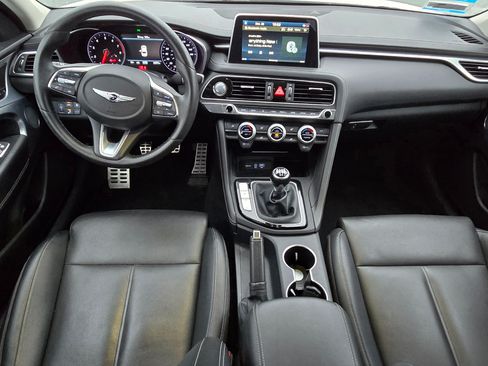 Used 2021 Genesis G70 2.0T Sport image 5