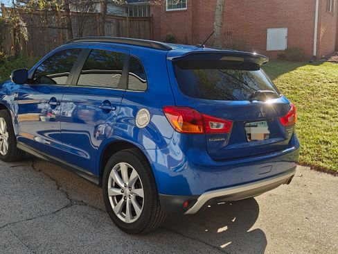 Used 2015 Mitsubishi Outlander Sport GT image 9