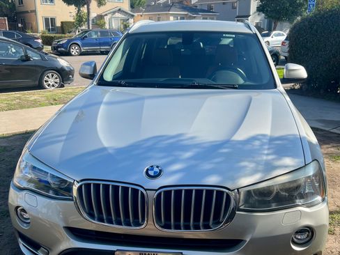 Used 2016 BMW X3 xDrive28d image 2