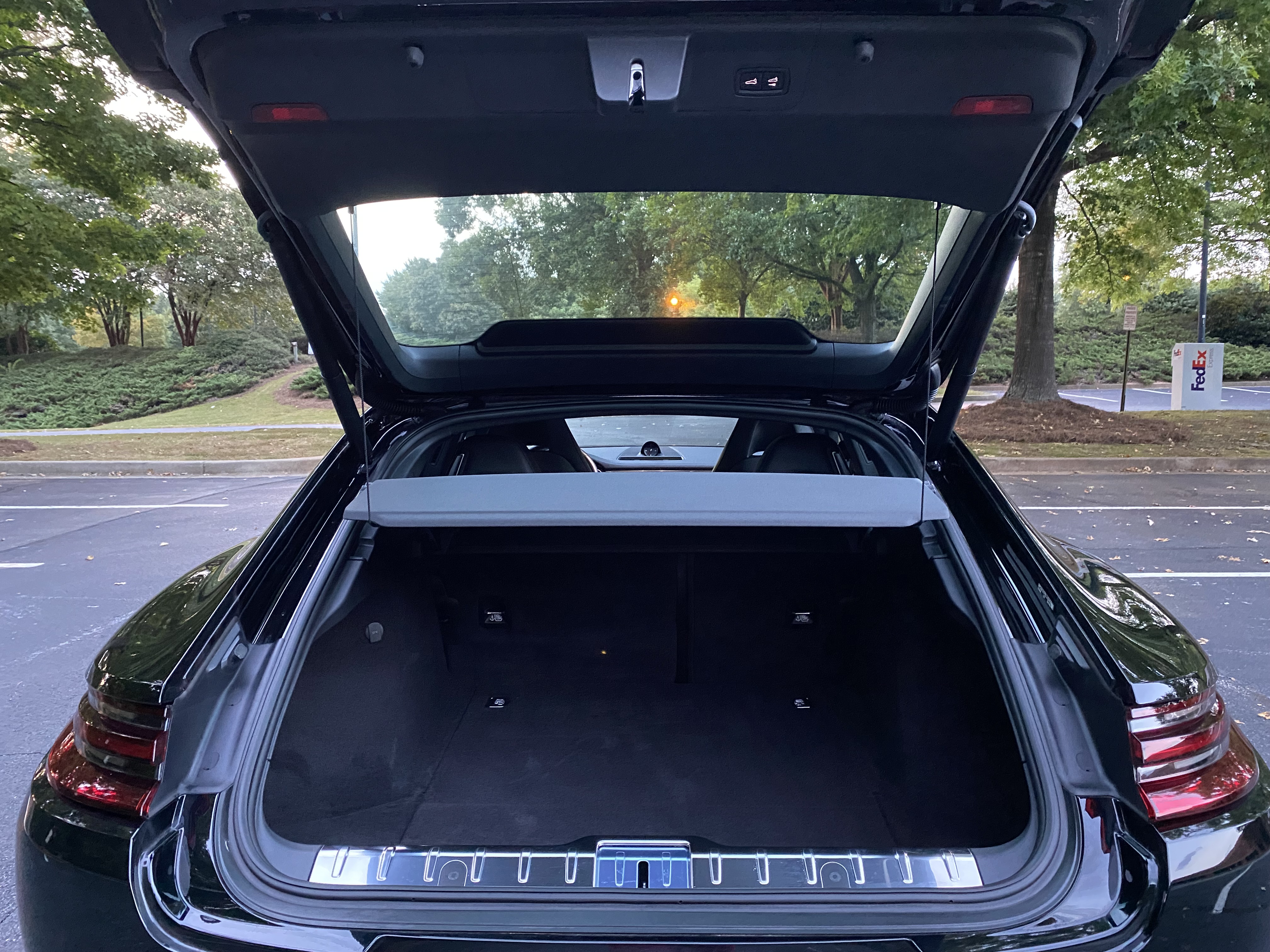 Used 2020 Porsche Panamera image 21