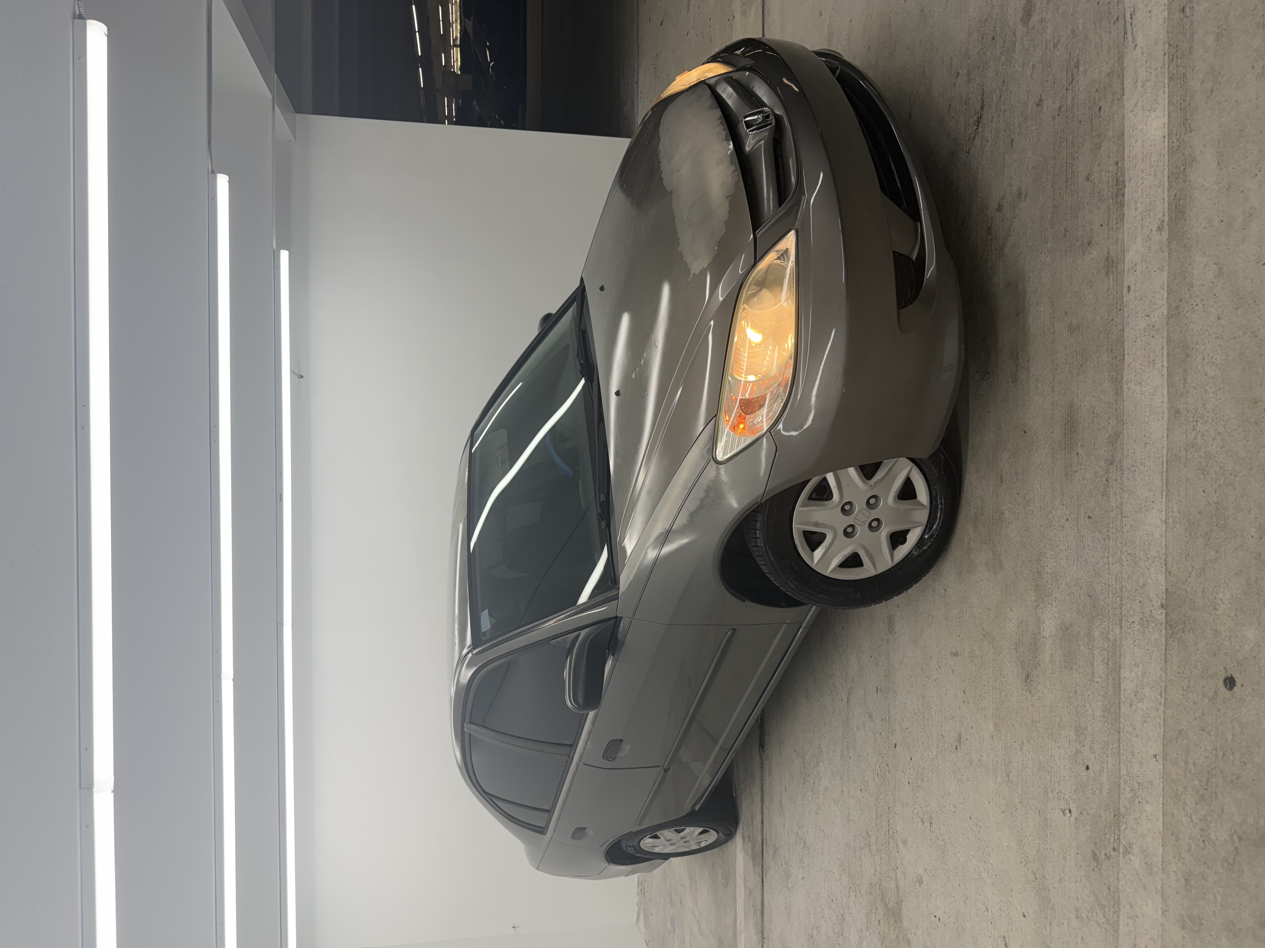 Used 2005 Honda Civic VP image 1
