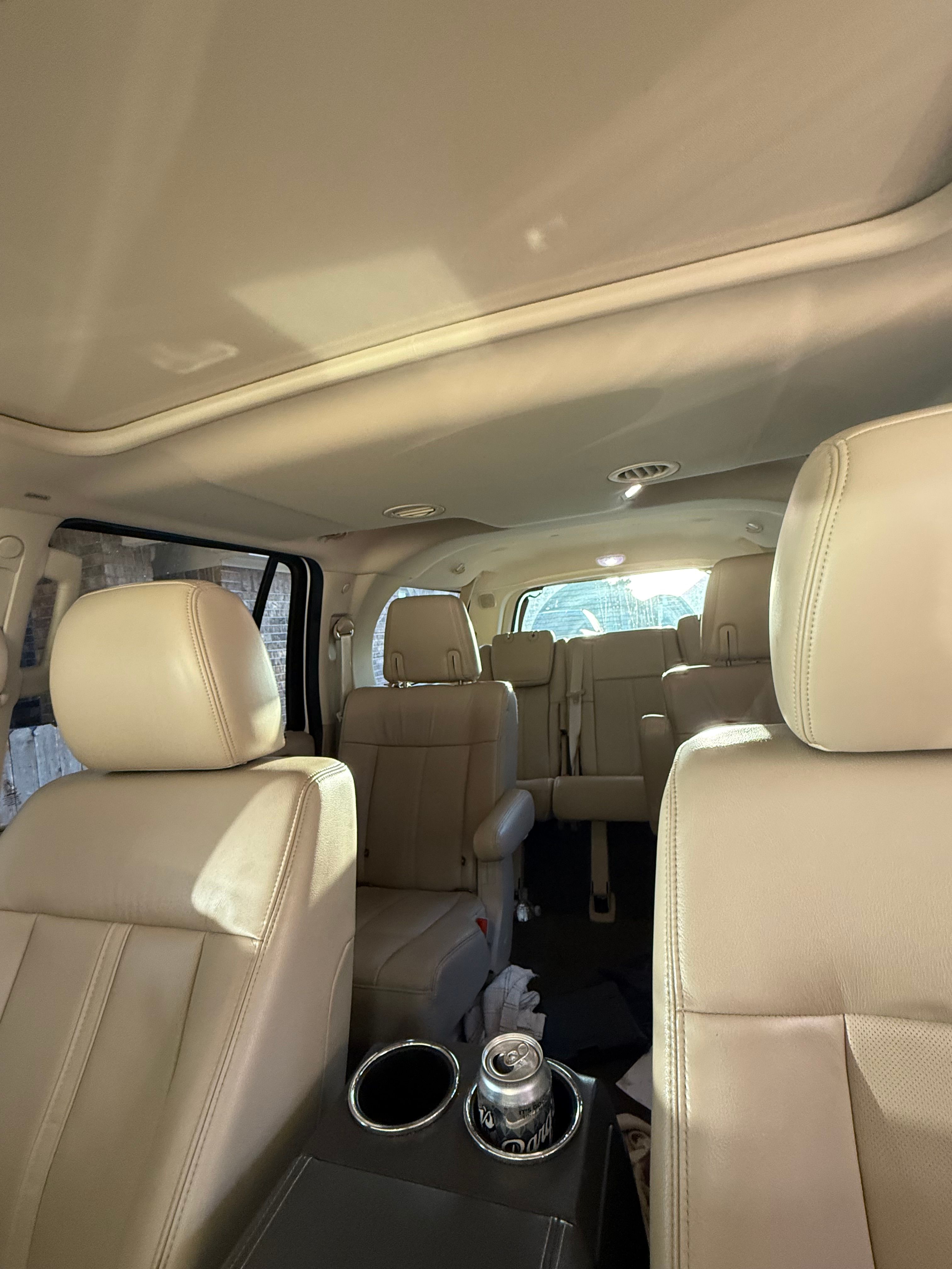 Used 2017 Lincoln Navigator L Reserve RWD image 9