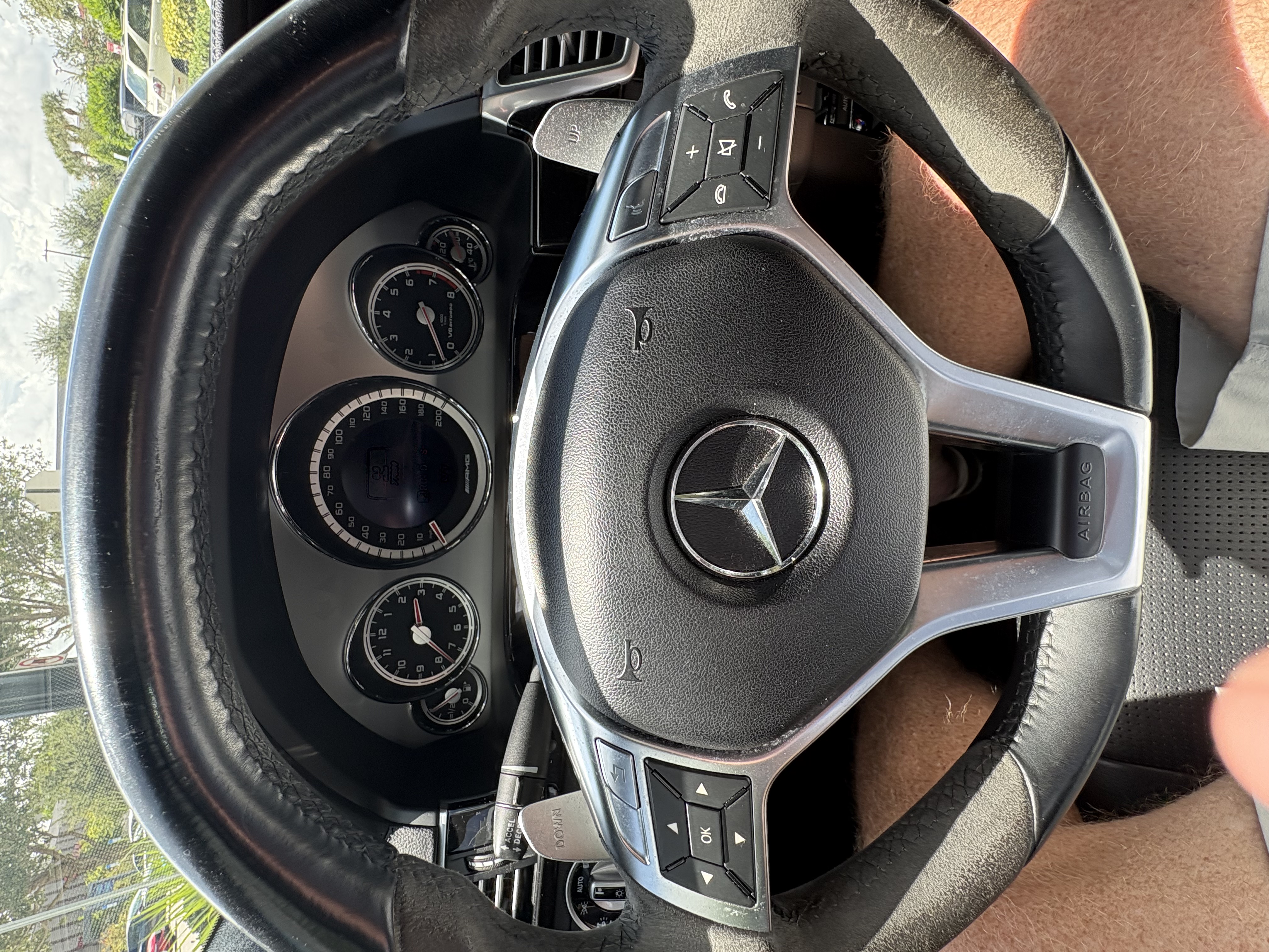 Used 2013 Mercedes-Benz E 63 AMG Sedan image 8