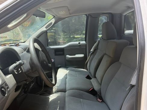Used 2004 Ford F150 XLT RWD image 16