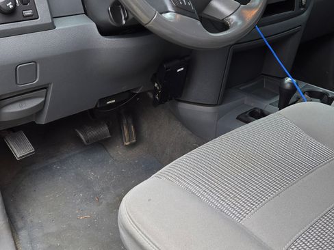 Used 2006 Dodge Ram 3500 Truck SLT image 11