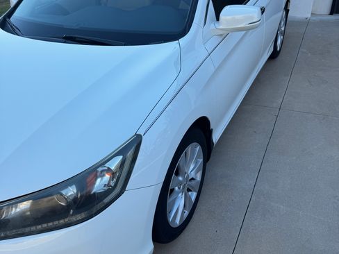 Used 2015 Honda Accord EX-L image 10