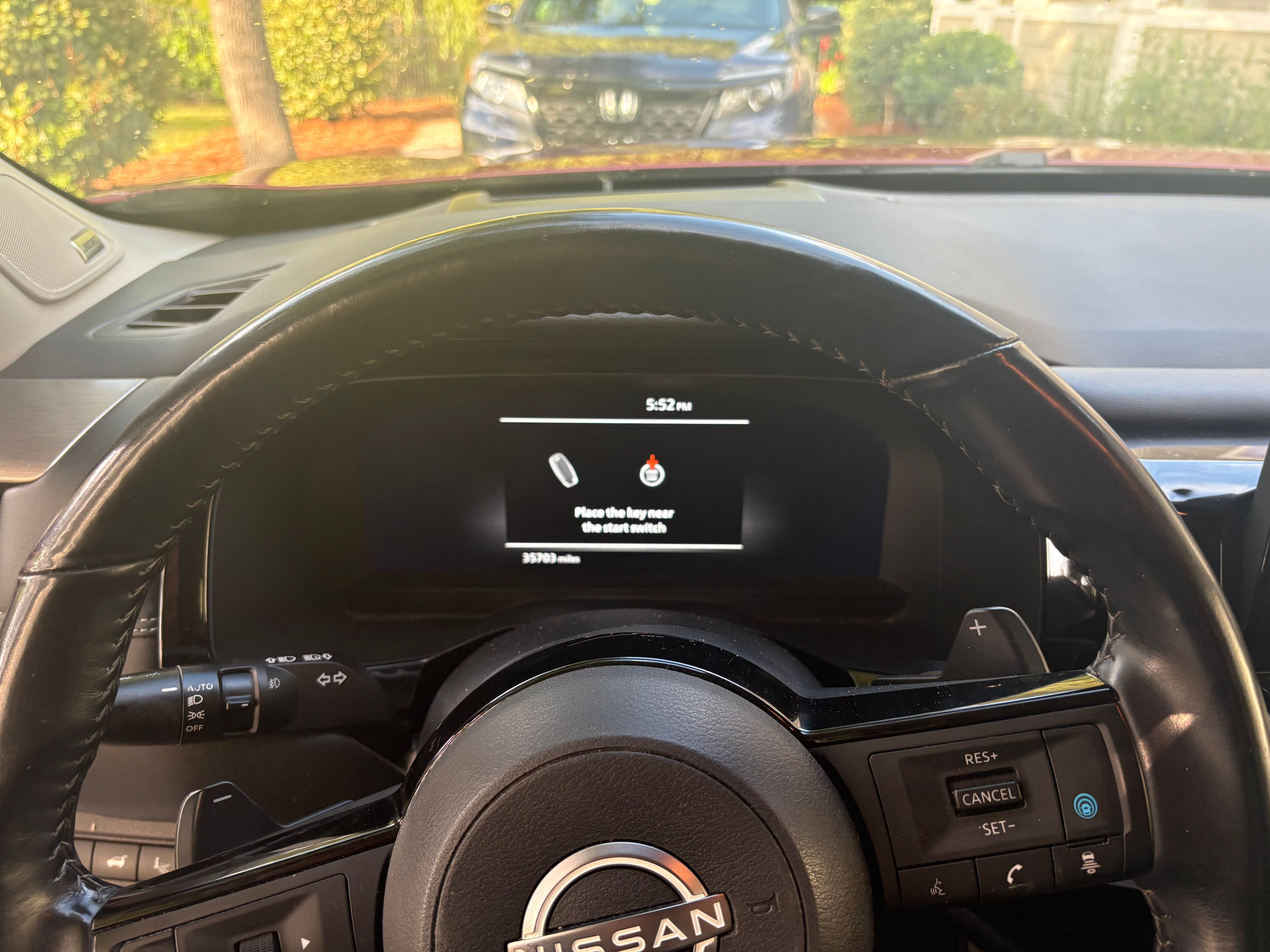 Used 2024 Nissan Pathfinder Platinum AWD/4WD image 13