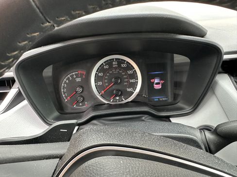 Used 2022 Toyota Corolla SE image 9