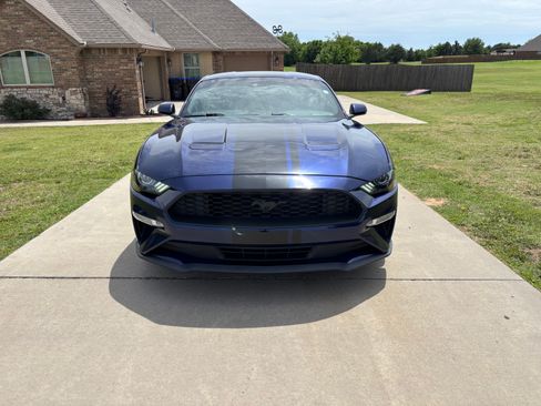 Used 2019 Ford Mustang Premium w/ Ecoboost Performance Package RWD image 6