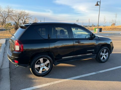 Used 2017 Jeep Compass High Altitude image 5