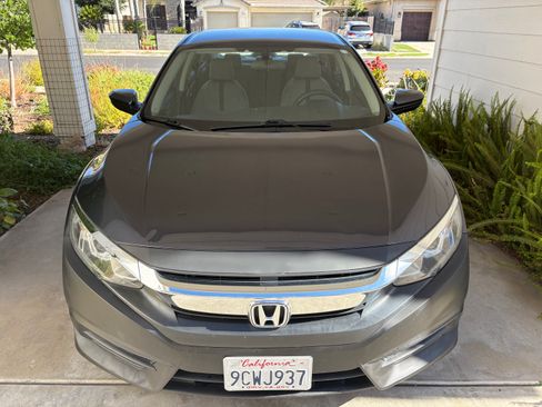 Used 2018 Honda Civic LX image 1