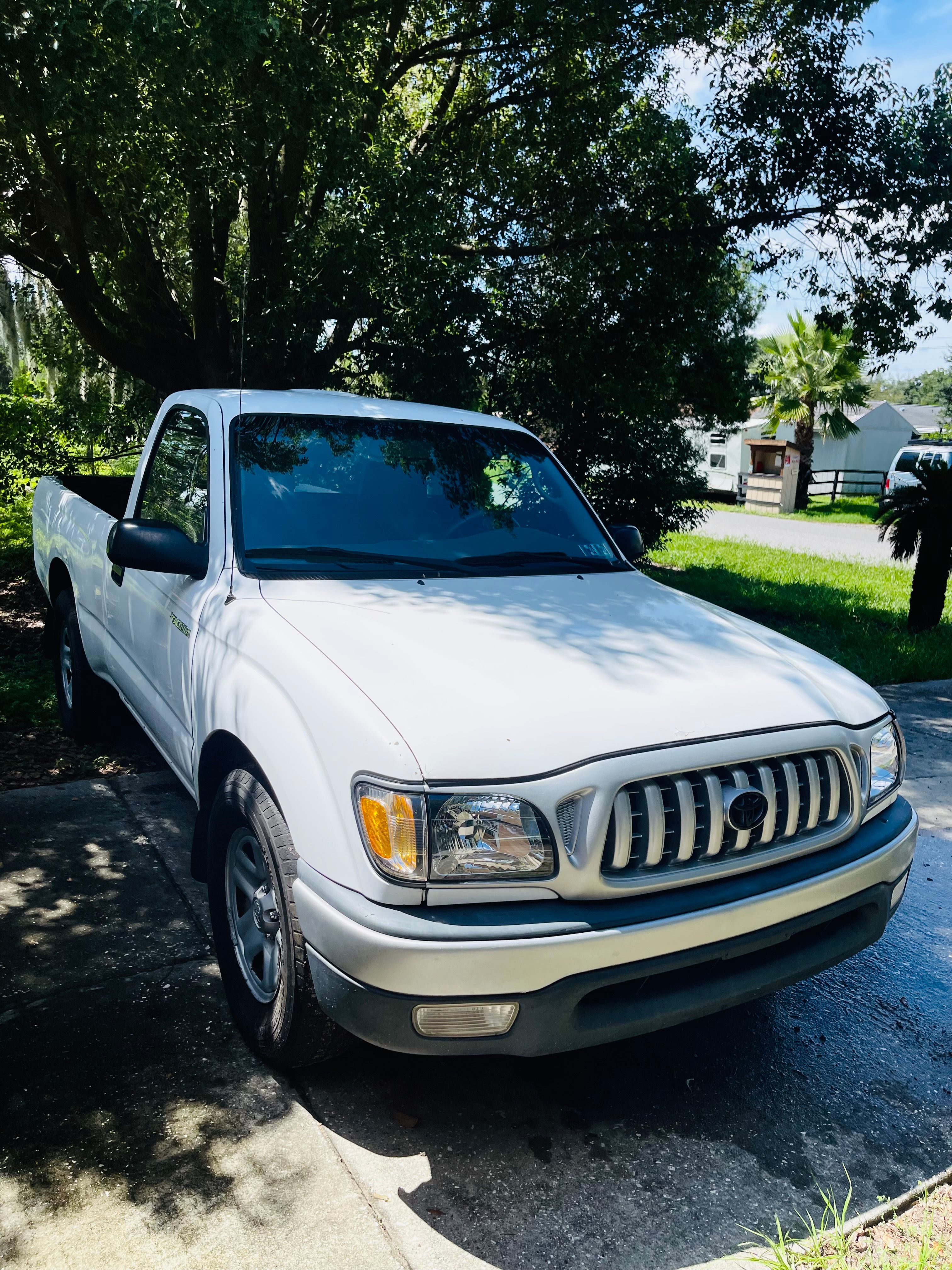 Used 2002 Toyota Tacoma 2WD Regular Cab w/ Enhancement Pkg image 1