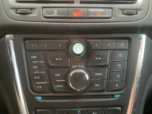 Used 2015 Buick Encore Convenience FWD image 16