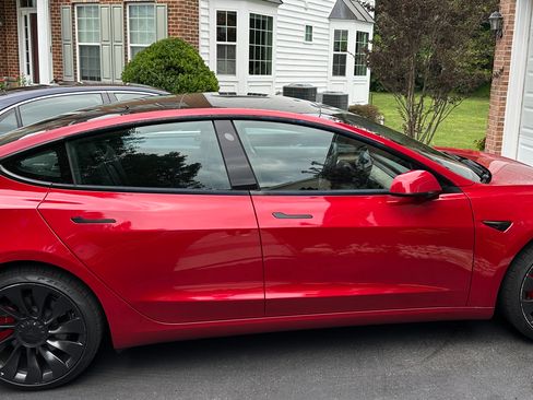 Used 2023 Tesla Model 3 Performance AWD/4WD image 2