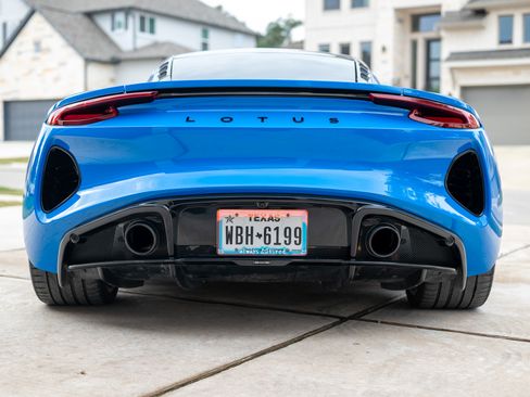 Used 2024 Lotus Emira First Edition image 14