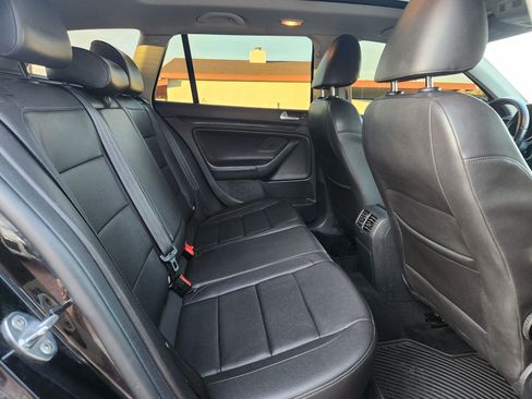 Used 2014 Volkswagen Jetta TDI image 11