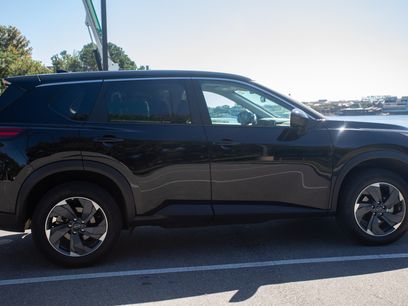 Used 2025 Nissan Rogue SV