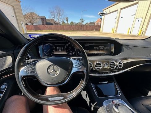 Used 2014 Mercedes-Benz S 550 Sedan image 13
