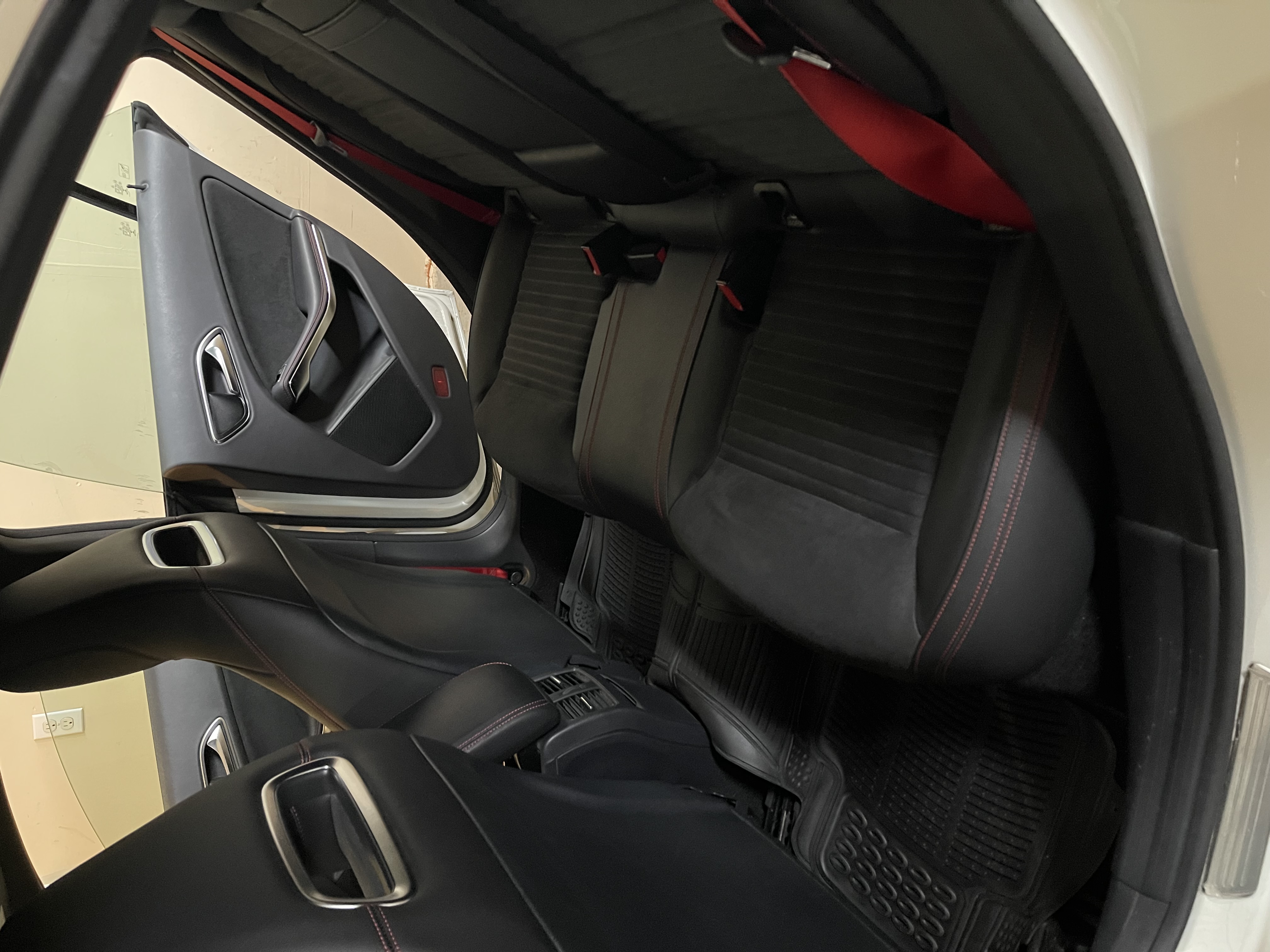 Used 2018 Mercedes-Benz CLA 250 4MATIC image 6