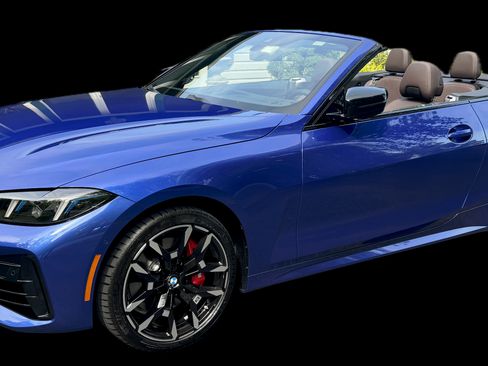 Used 2025 BMW 430i xDrive Convertible w/ M Sport Package image 4