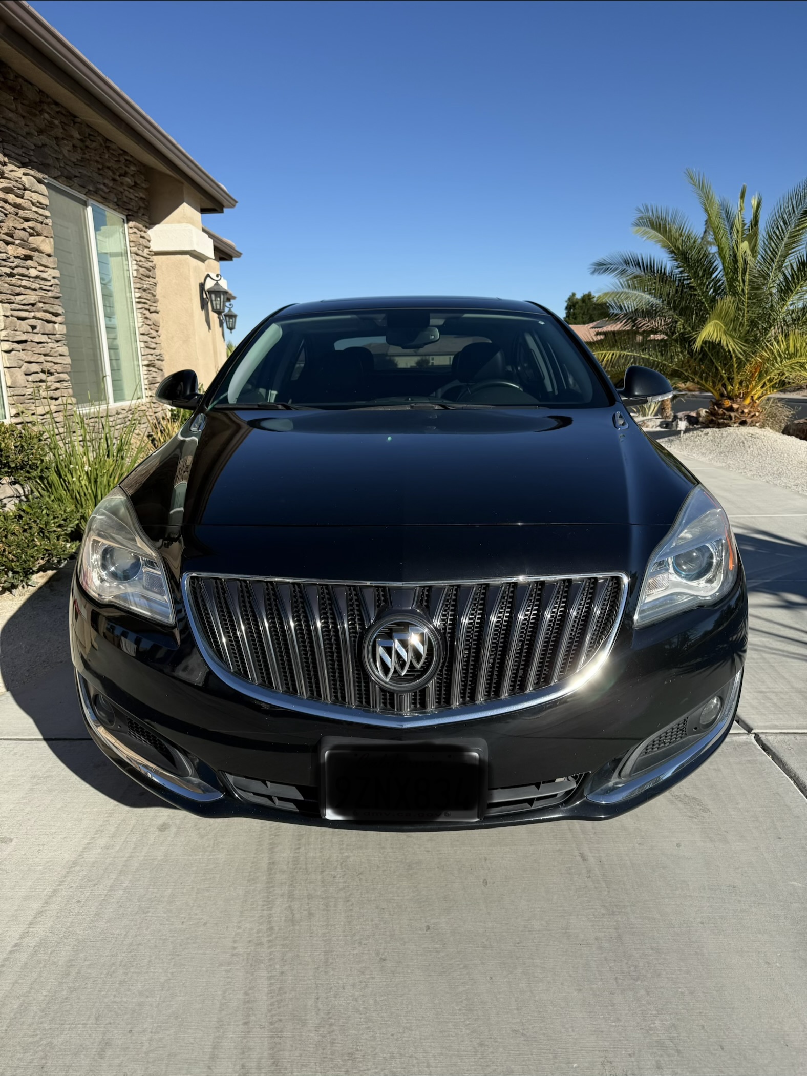 Used 2017 Buick Regal Sport Touring FWD image 4