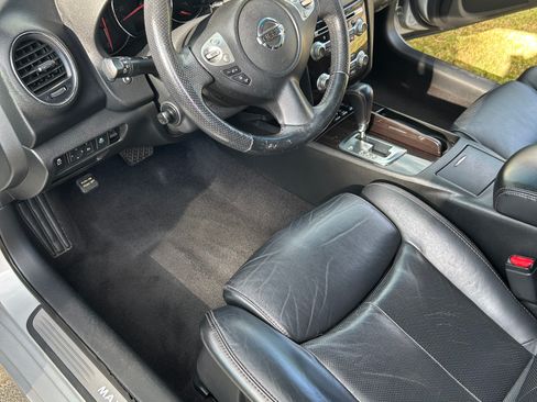 Used 2014 Nissan Maxima 3.5 SV w/ Premium Package FWD image 6
