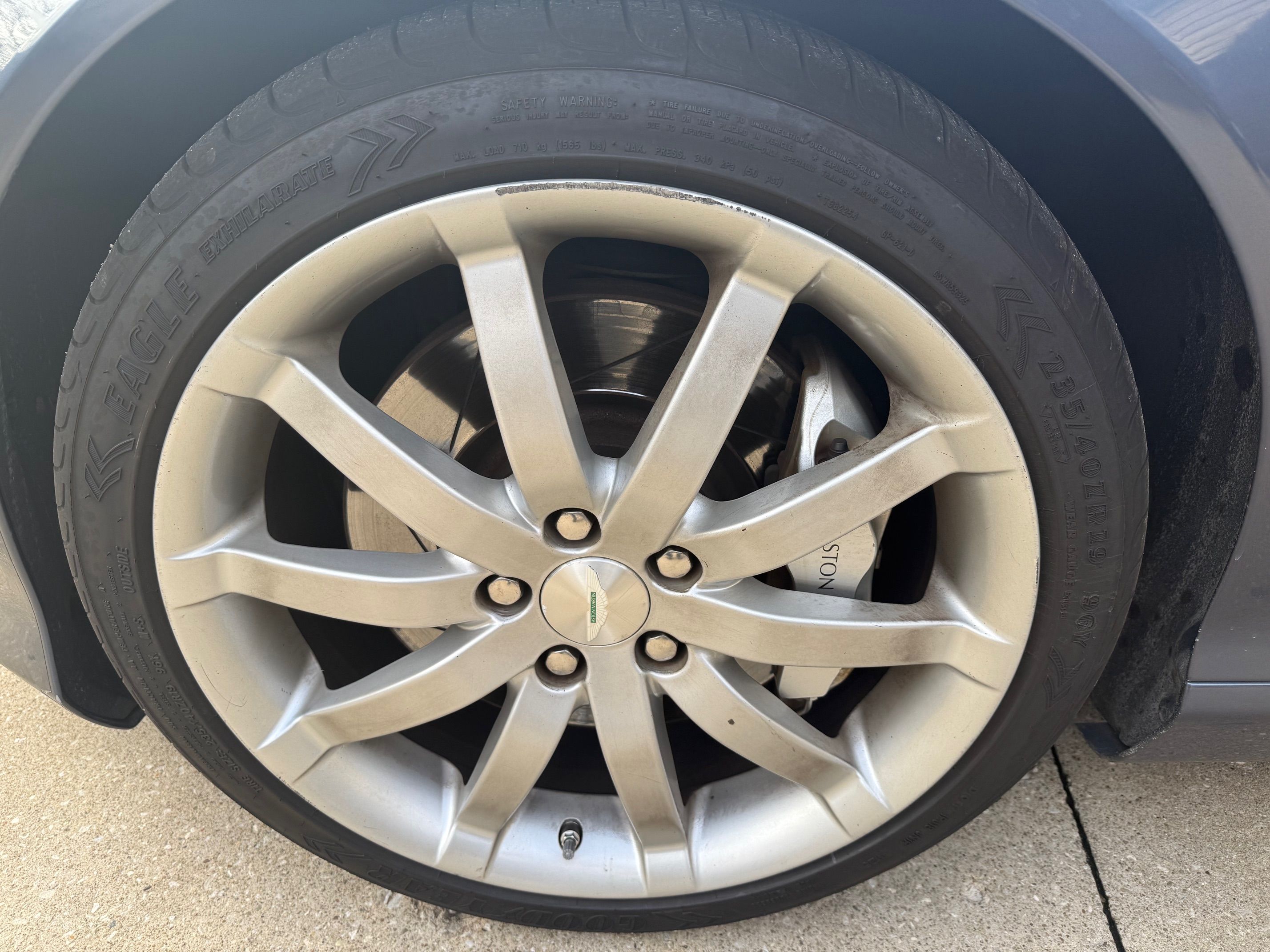 Used 2008 Aston Martin DB9 Volante RWD image 5