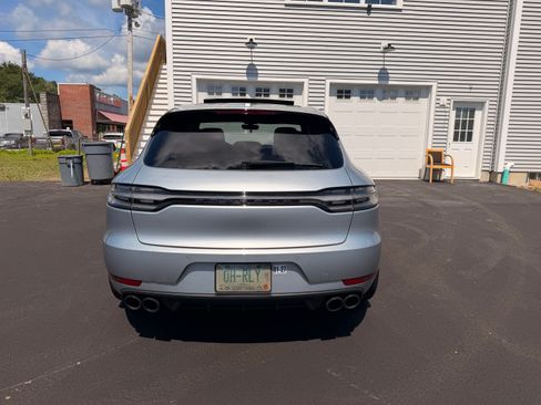 Used 2021 Porsche Macan GTS AWD/4WD image 17