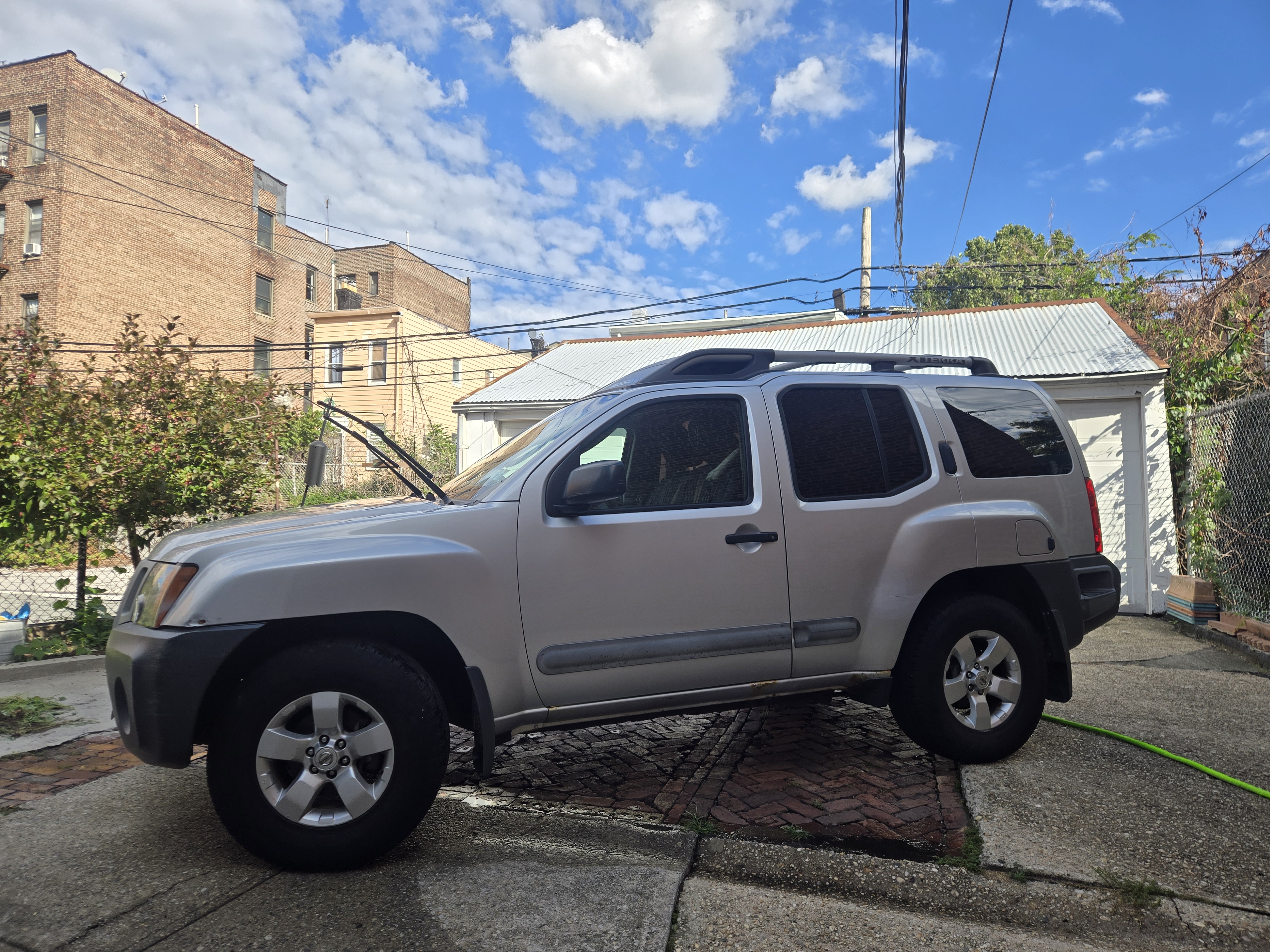 Used 2011 Nissan Xterra S AWD/4WD image 1