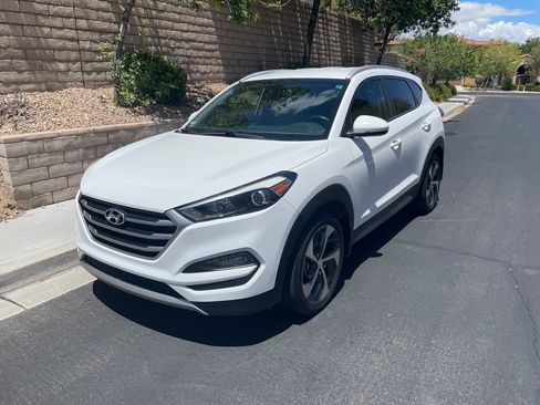 Used 2017 Hyundai Tucson Sport FWD image 1