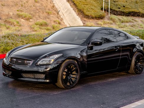 Used 2008 INFINITI G37 Journey w/ Premium Pkg image 2