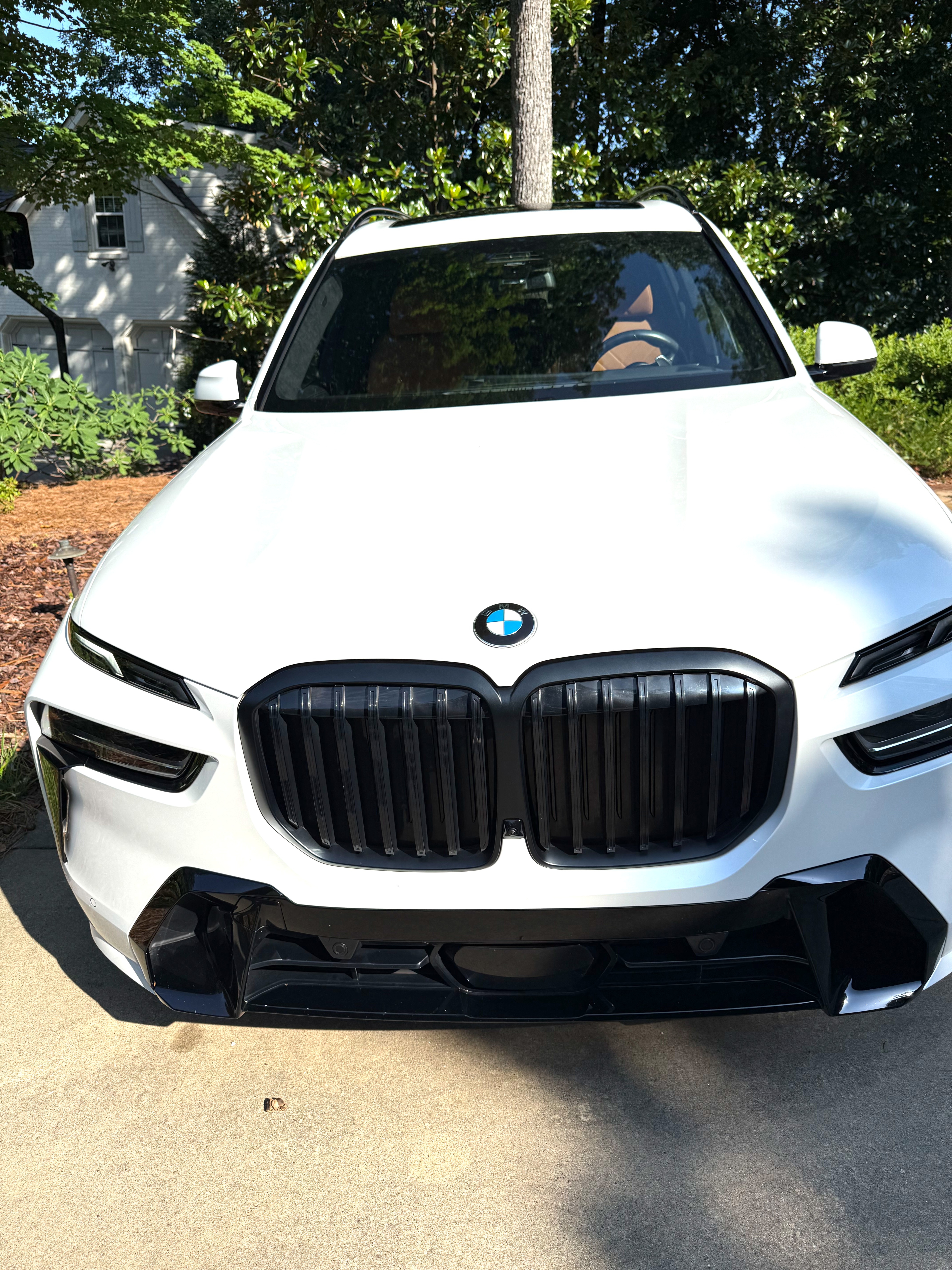 Used 2023 BMW X7 xDrive40i w/ Executive Package AWD/4WD image 1