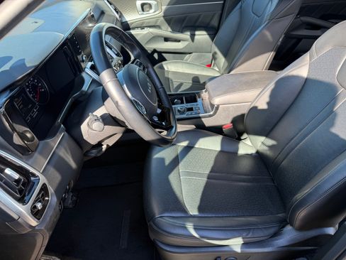 Used 2022 Kia Sorento SX image 21