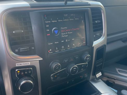 Used 2018 RAM 1500 Big Horn RWD image 11