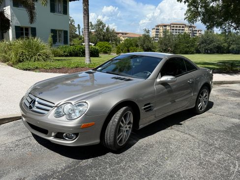 Used 2007 Mercedes-Benz SL 550 image 12