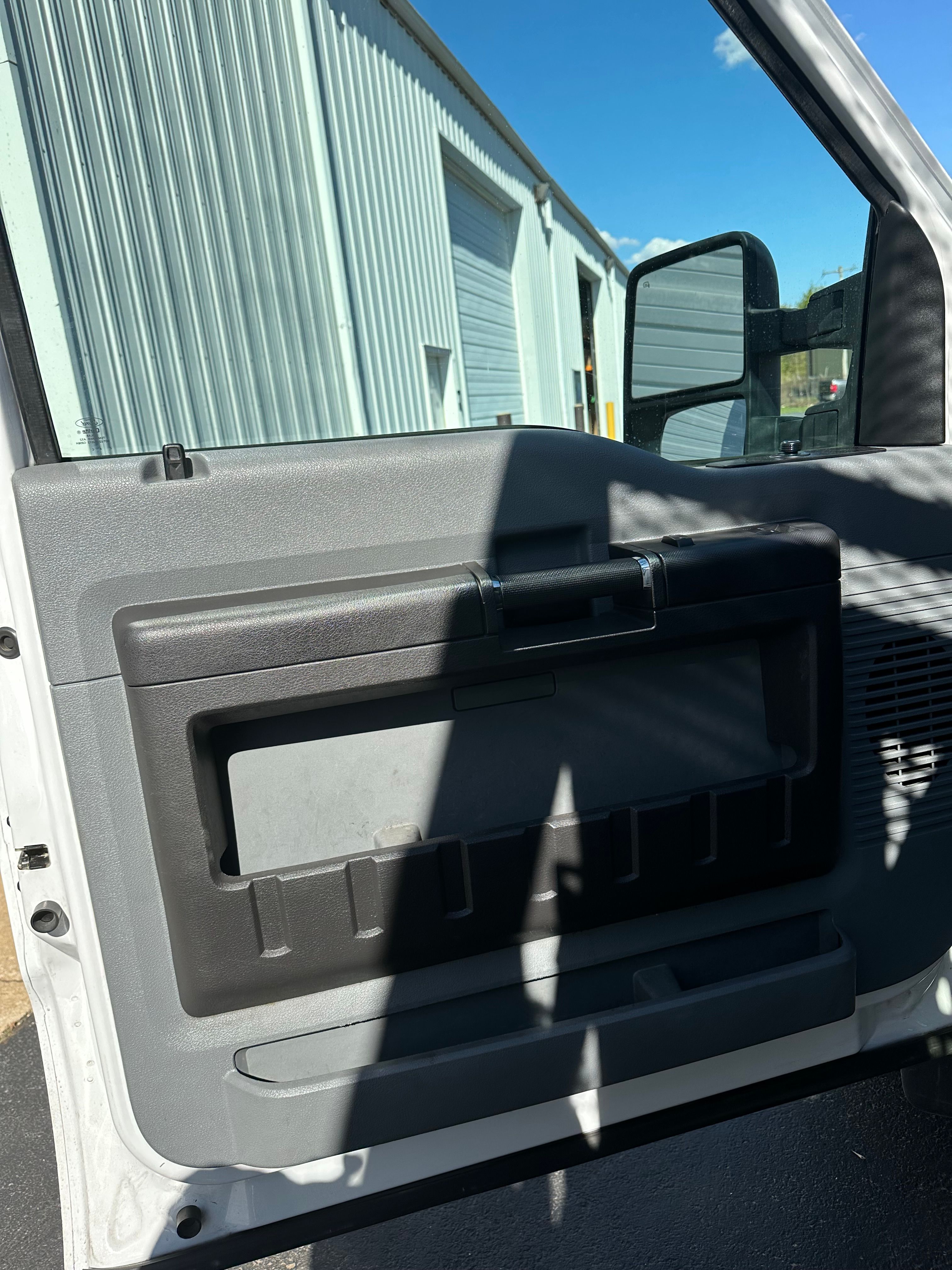 Used 2012 Ford F550 2WD Regular Cab Super Duty w/ PWR Equipment Group image 11