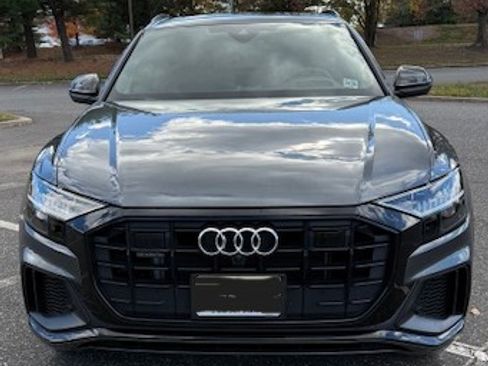 Used 2023 Audi Q8 Prestige image 5