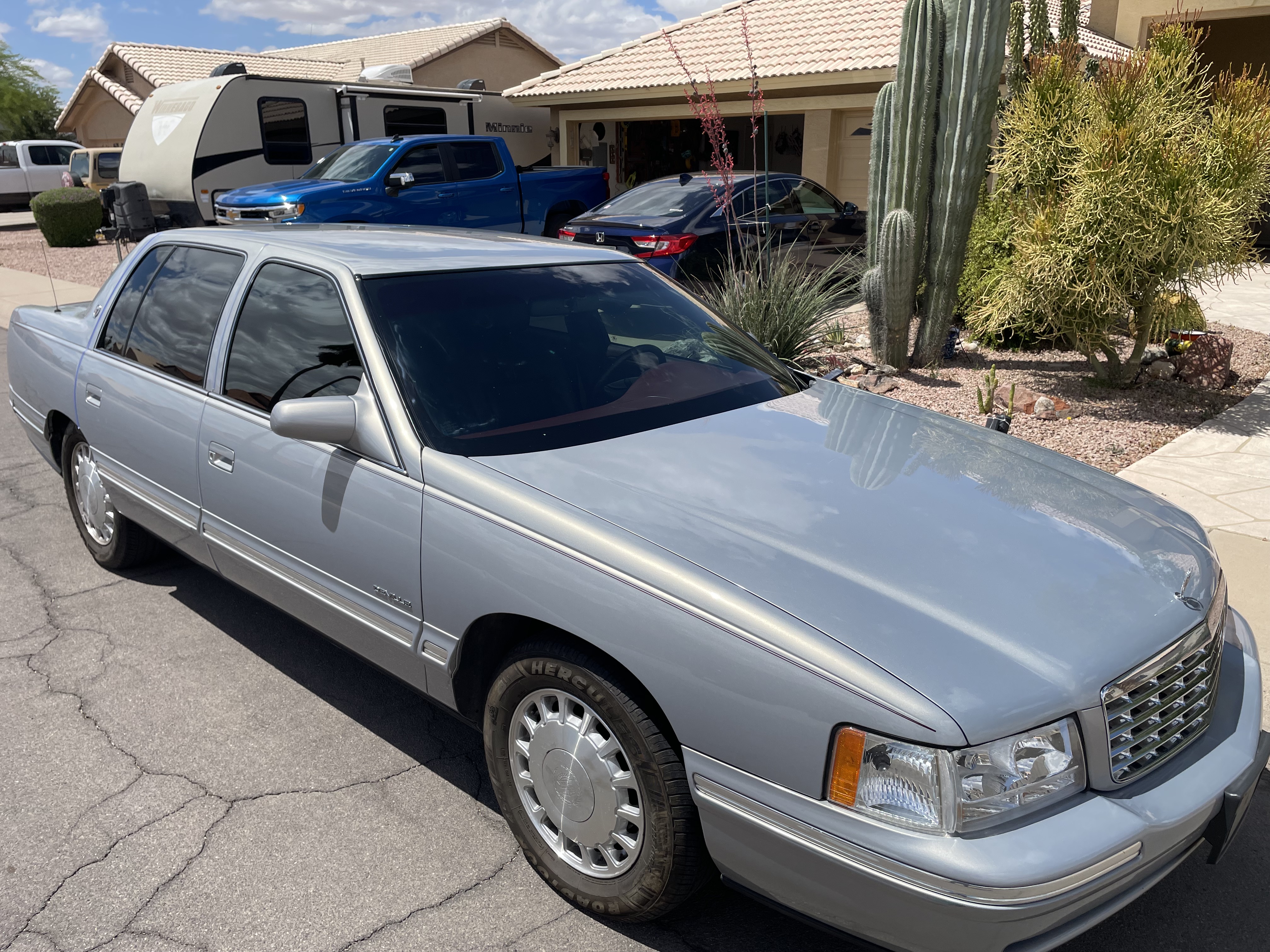 Used 1997 Cadillac De Ville Sedan FWD image 10