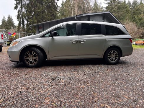 Used 2012 Honda Odyssey EX-L image 4