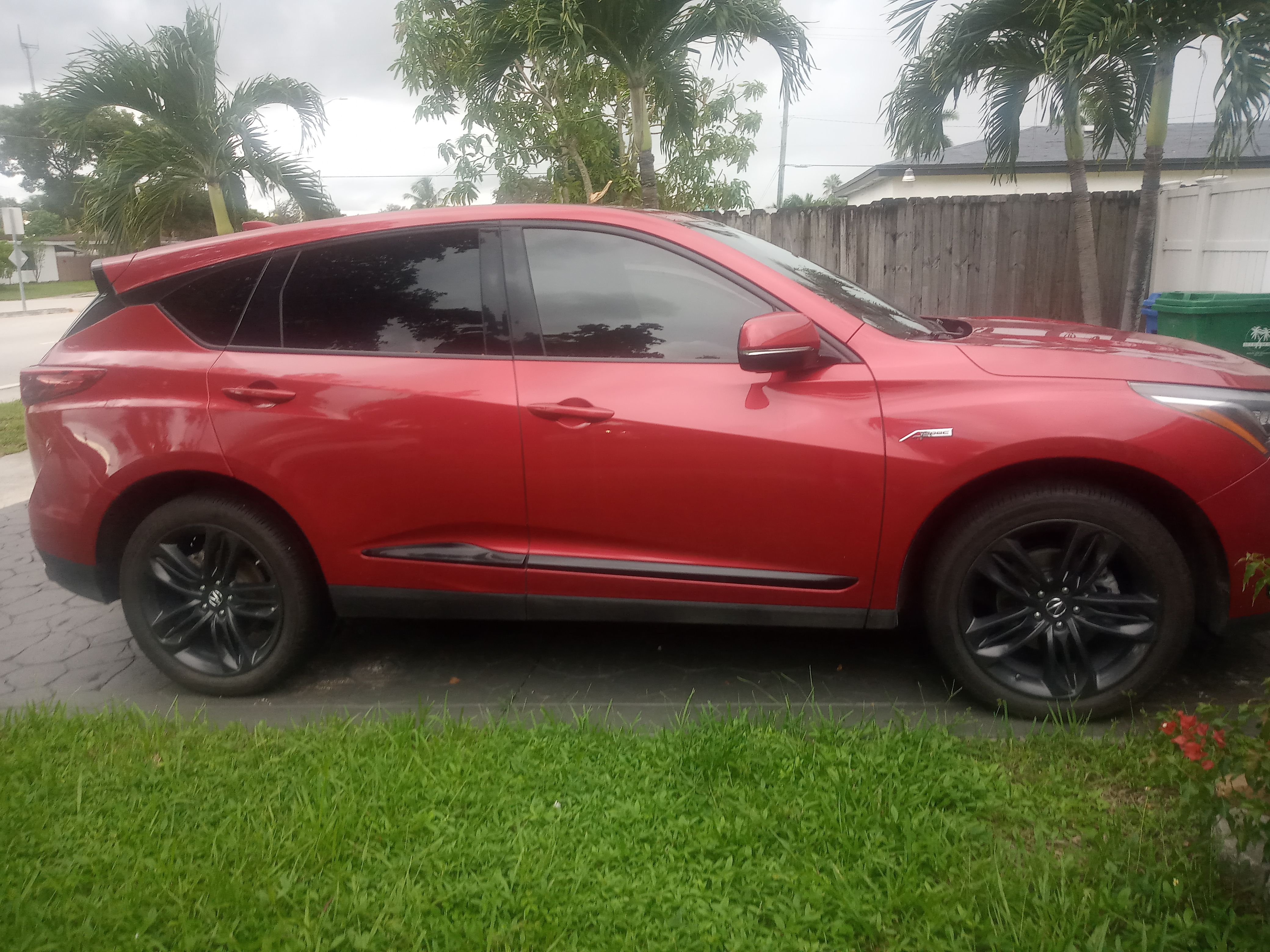 Used 2021 Acura RDX w/ Advance Package FWD image 1