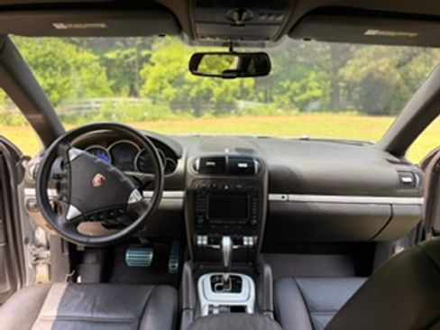 Used 2008 Porsche Cayenne S AWD/4WD image 9