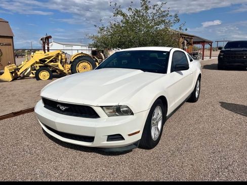 Used 2012 Ford Mustang Coupe RWD image 1