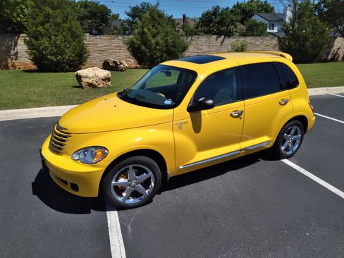 Used 2006 Chrysler PT Cruiser Touring image 9