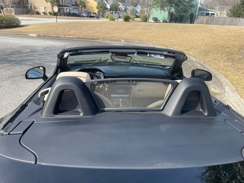 Used 2012 Mercedes-Benz SLK 350 image 9