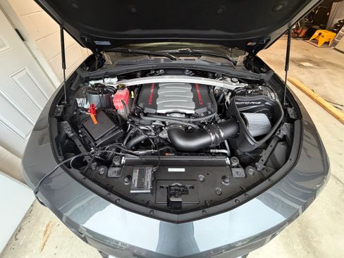 Used 2017 Chevrolet Camaro SS w/ 50th Anniversary Edition RWD image 6