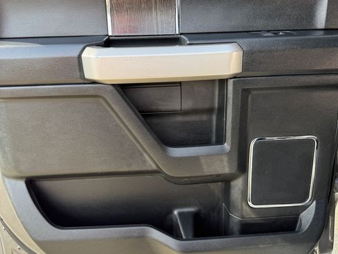 Used 2021 Ford F250 Lariat w/ Lariat Ultimate Package image 17