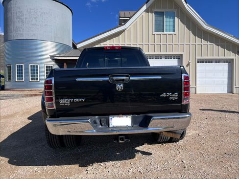 Used 2006 Dodge Ram 3500 Truck Laramie w/ Protection Group AWD/4WD image 2