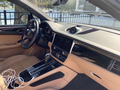 Used 2023 Porsche Macan S image 16