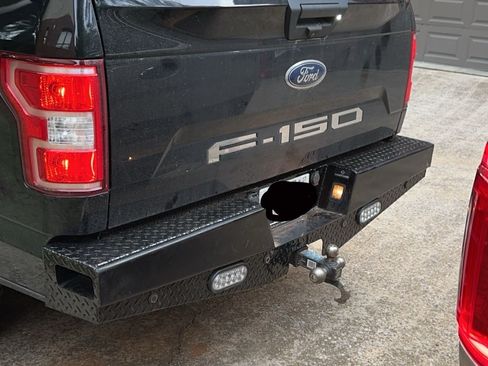 Used 2018 Ford F150 XL w/ Equipment Group 101A Mid image 5